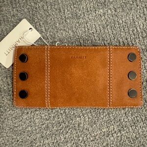 HAMMITT 110 NORTH LEATHER WALLET IN SADDLE BROWN